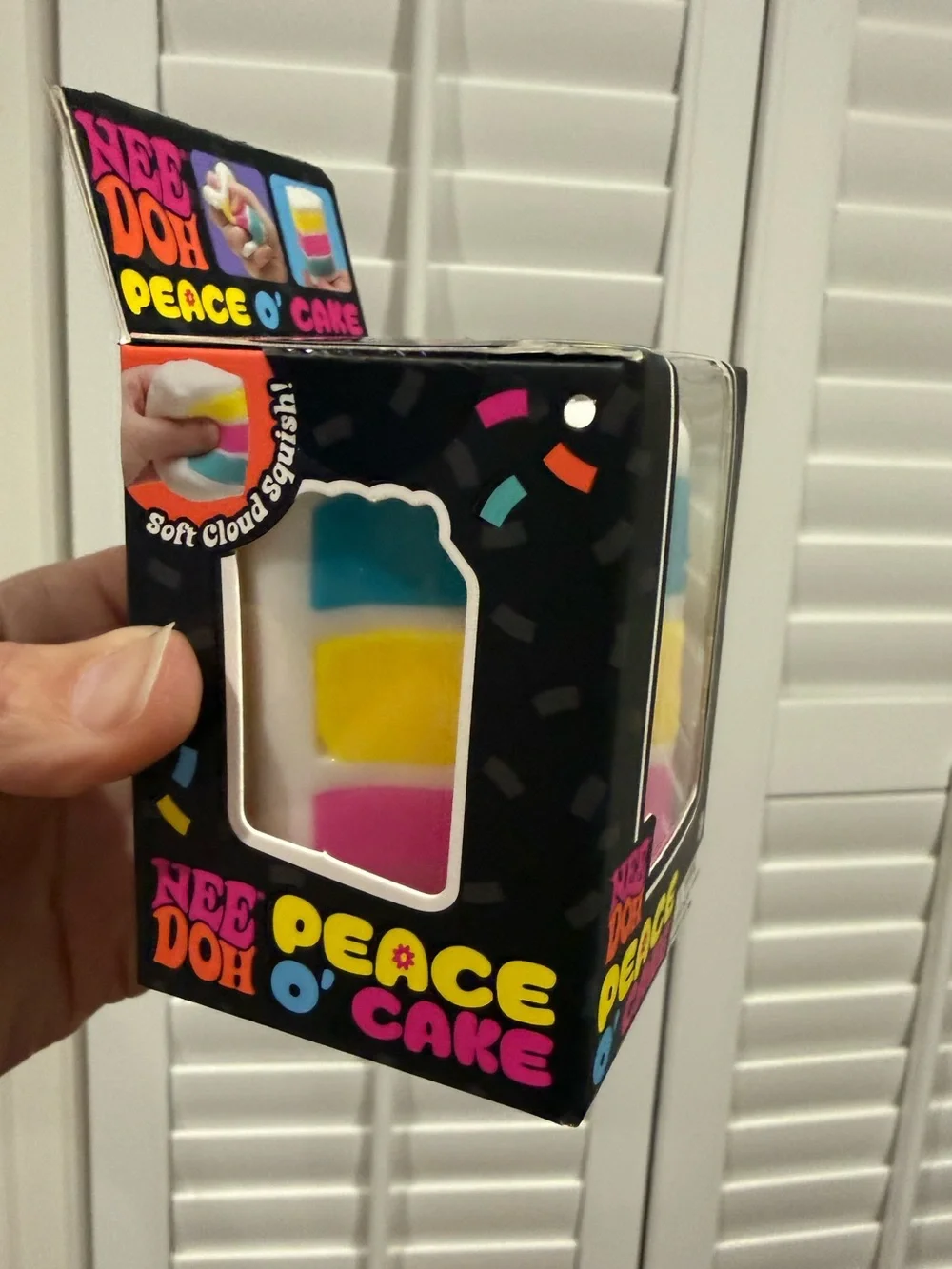 Needoh Peace O' Cake Colorful Layered Squeeze- White, Blue, Yellow, Pink - Picture 2 of 7